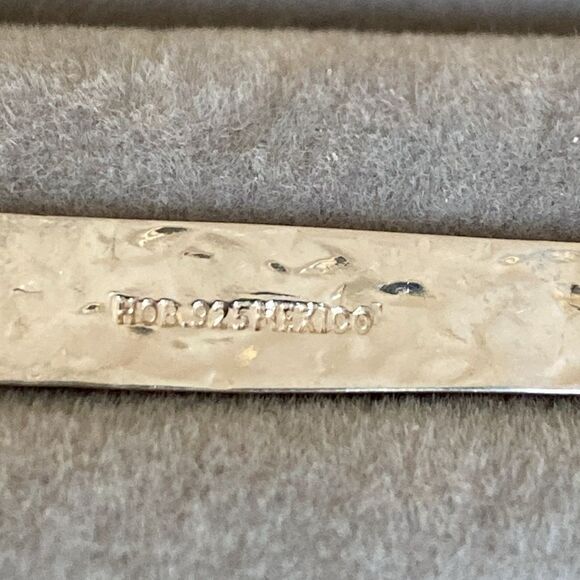 HOB Sterling Silver earrings - Picture 3 of 3